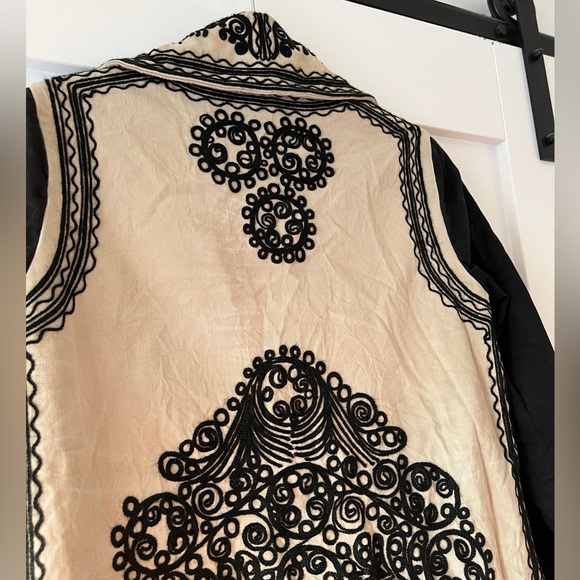 Free People XS black white embroidered zip front collared field jacket boho - Picture 8 of 15